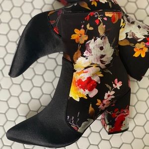 Floral Print Bootie